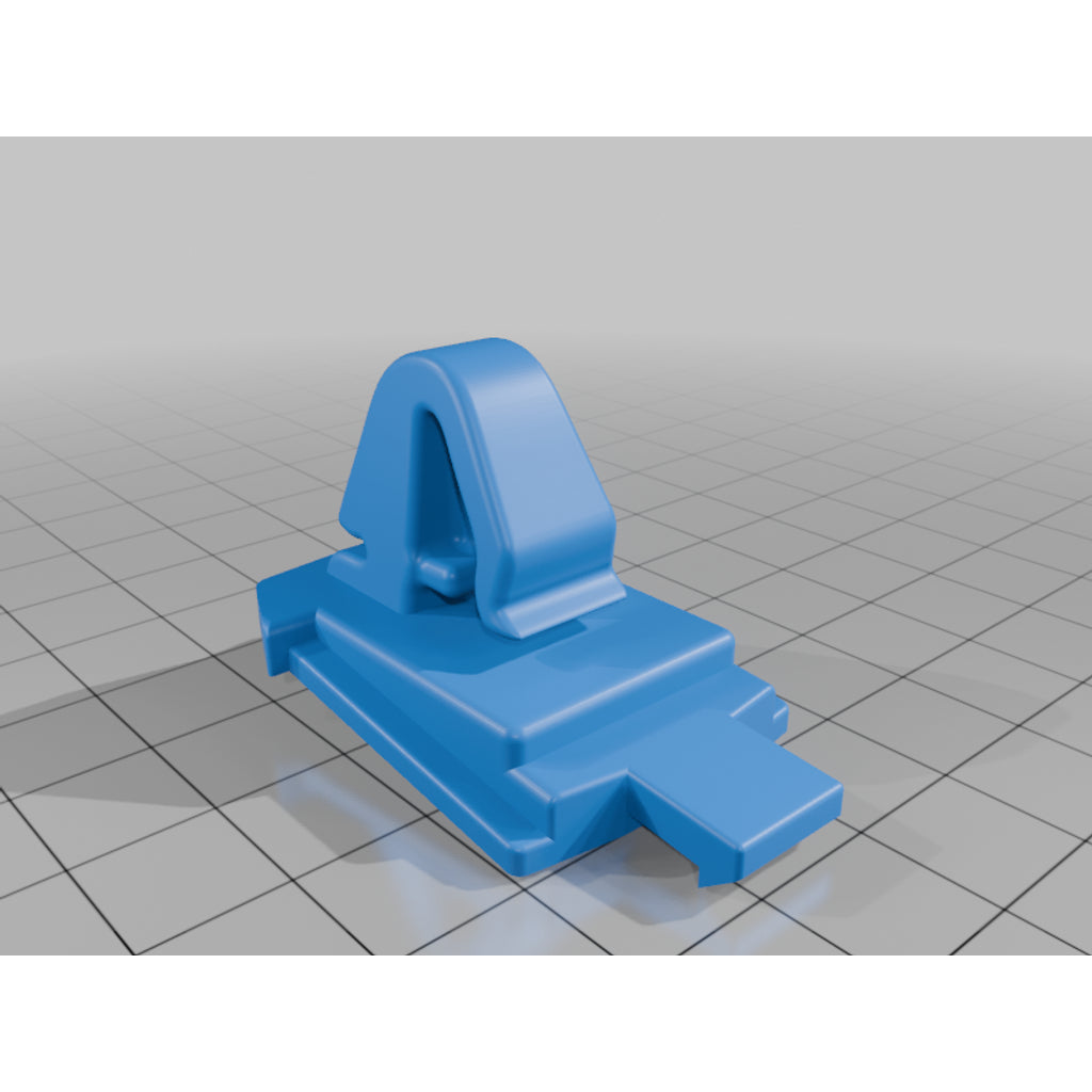 Rear Outer Light Clip – 2006 Saab 9-5 (Wagon)