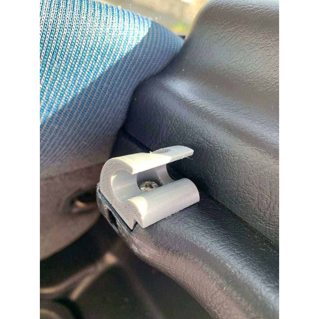 Rear Parcel Shelf Base Panel Socket – 1999-2006 Honda Hr-v