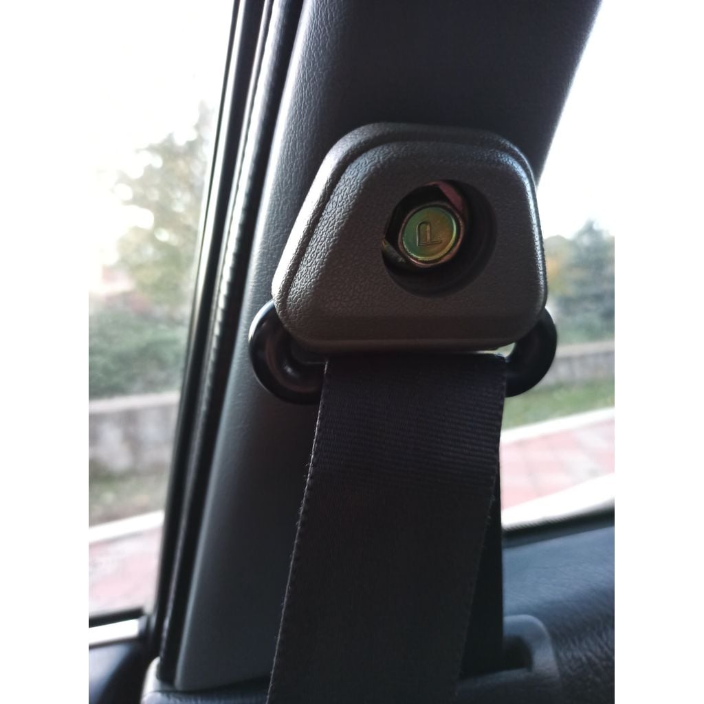 Seatbelt Screw Cover – 1997-2001 Honda Prelude