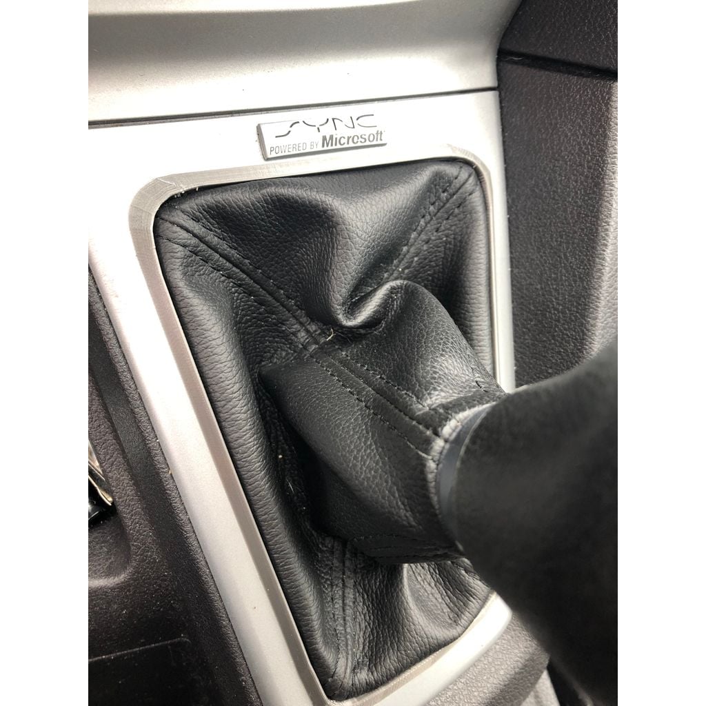 Shifter Bezel – 2012-2018 Ford Focus MK3 (MK3)