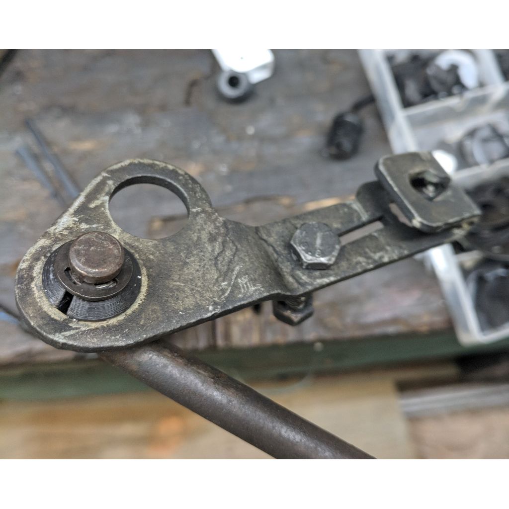Shifter Bushing – 1976-1985 Mercedes-benz W123 W123