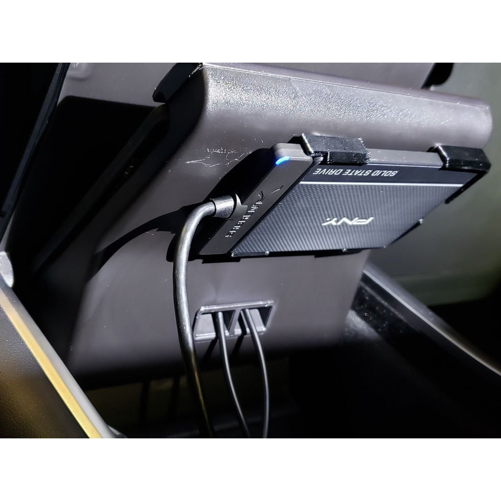 Slide Out Ssd Mount – 2017-2026 Tesla Model 3