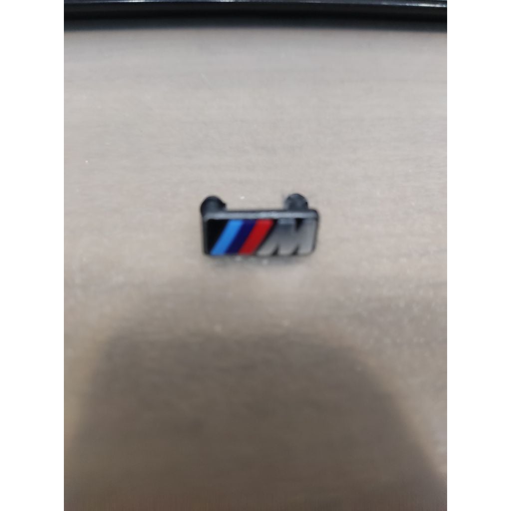 Steering Wheel M Badge Holder – 1995-2002 Bmw Z3 E36/7