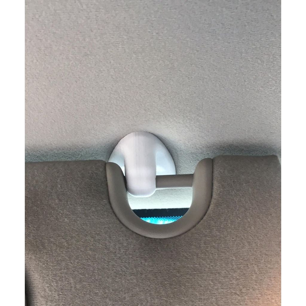 Sun Shade Clip – 2000-2004 Chrysler Grand Voyager