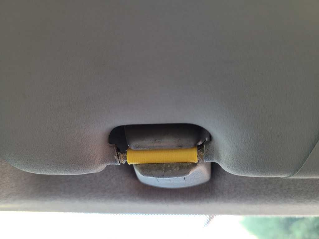 Sun Visor Support – 1998-2005 Ford Focus / Fiesta Mk1 / Mk5