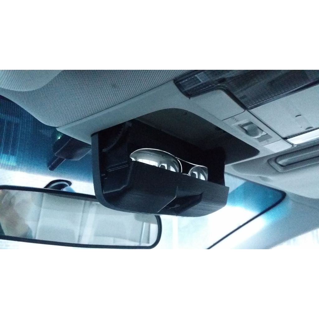 Sunglasses Holder – 2013 Subaru Legacy