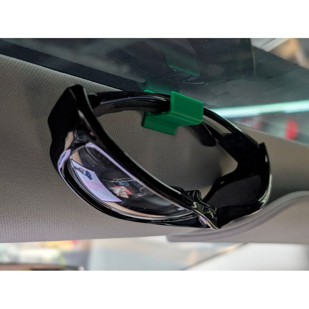Sunglasses Holder – 2017 Tesla Model 3