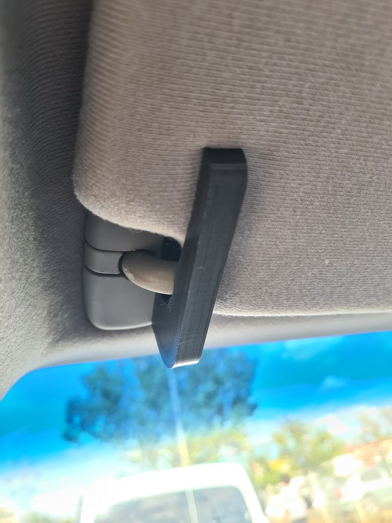 Sunvisor Stopper – 2007 Kia Sportage