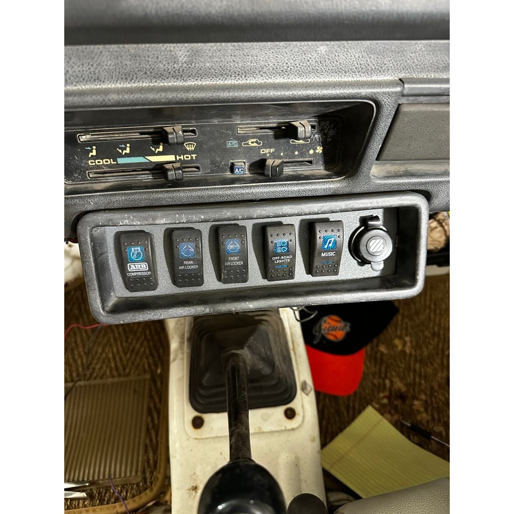 Switch Blanking Plate – 1985-1995 Suzuki Samurai