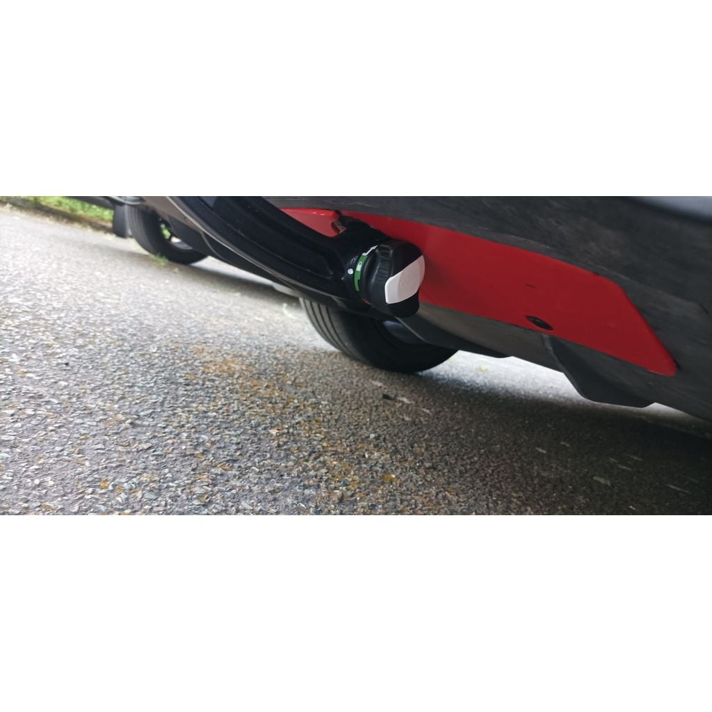 Tow Hitch Cover – 2024 Tesla Model 3 Highland