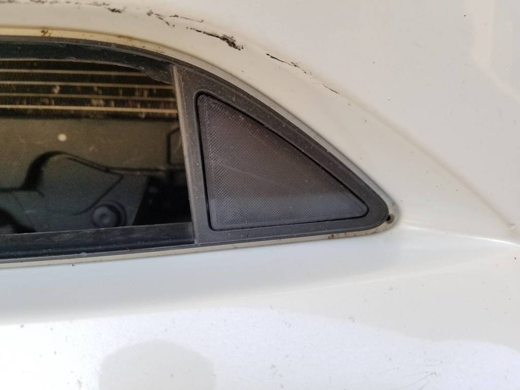 Triangle Bumper Plug – 2014 Mazda 3