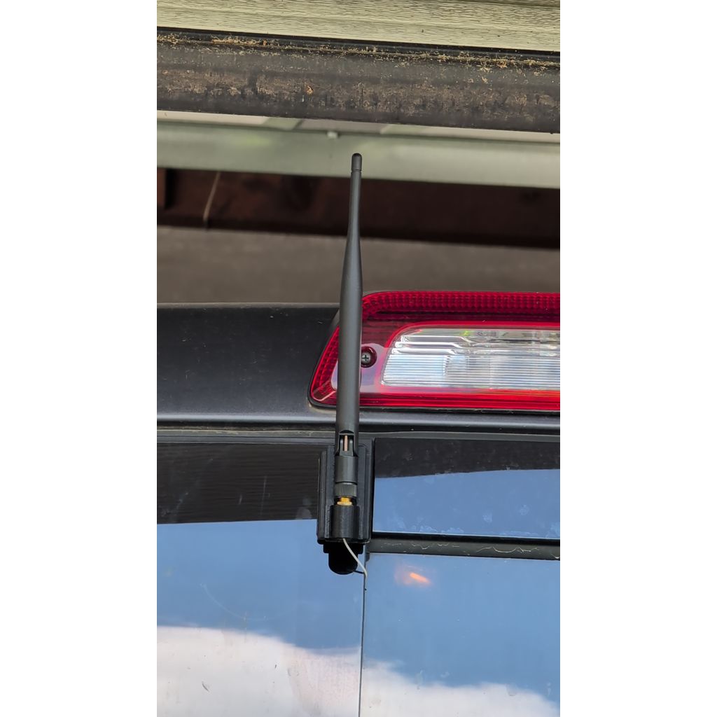 Truck Rear Window Antenna Mount Sma Connector. – 2000-2026 Toyota Tundra