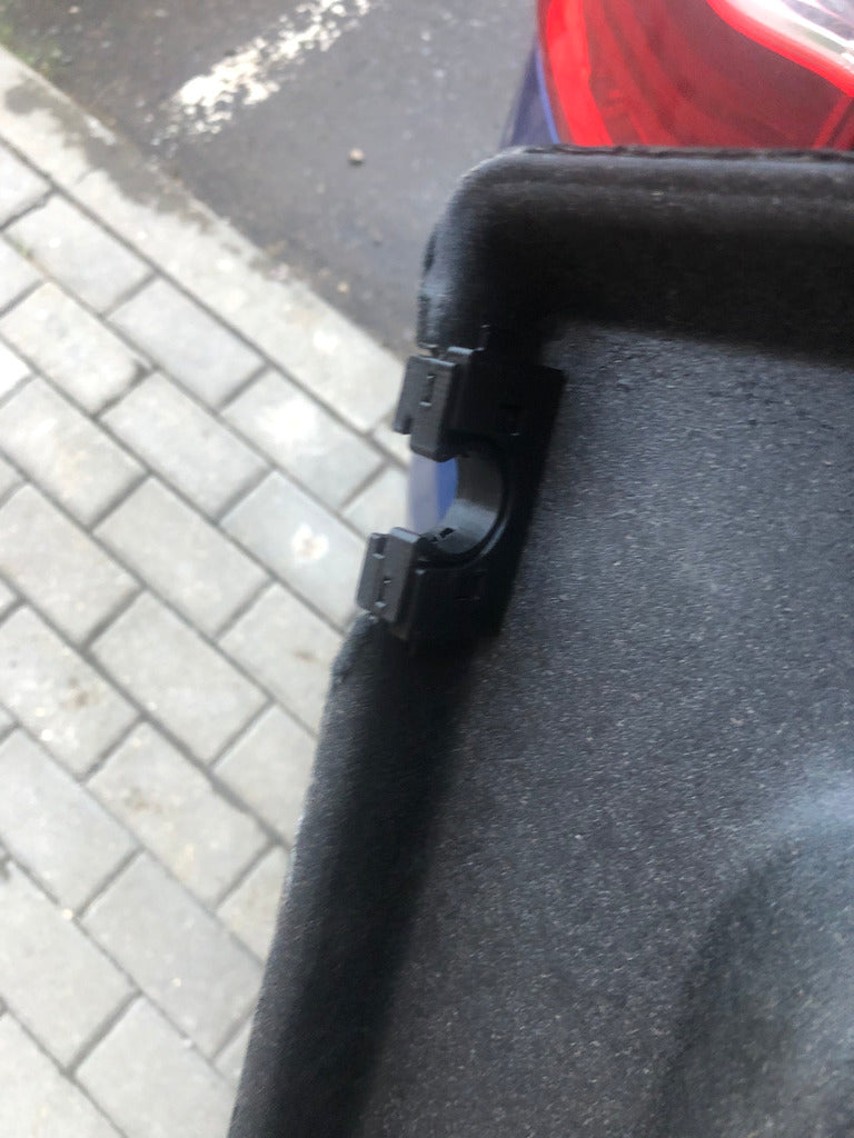Trunk Cover Attachment – 2013 Kia Rio
