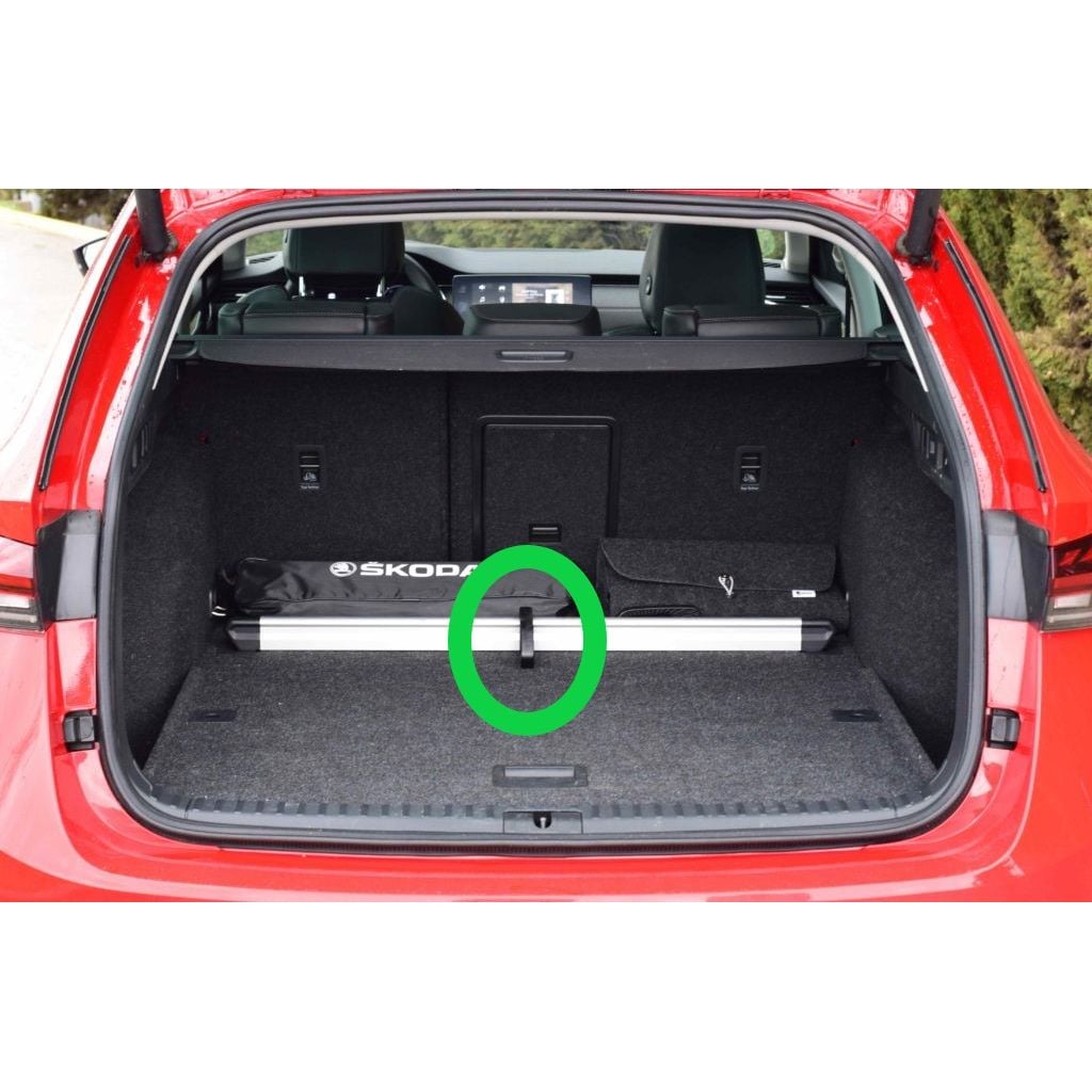 Trunk Divider – 2020 Skoda Octavia NX (Combi)