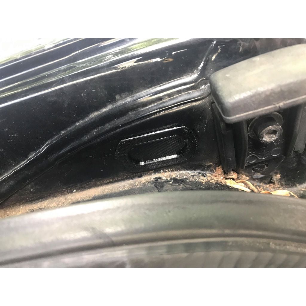 Trunk Grommet – 1993-1999 Volkswagen Jetta/golf MK3