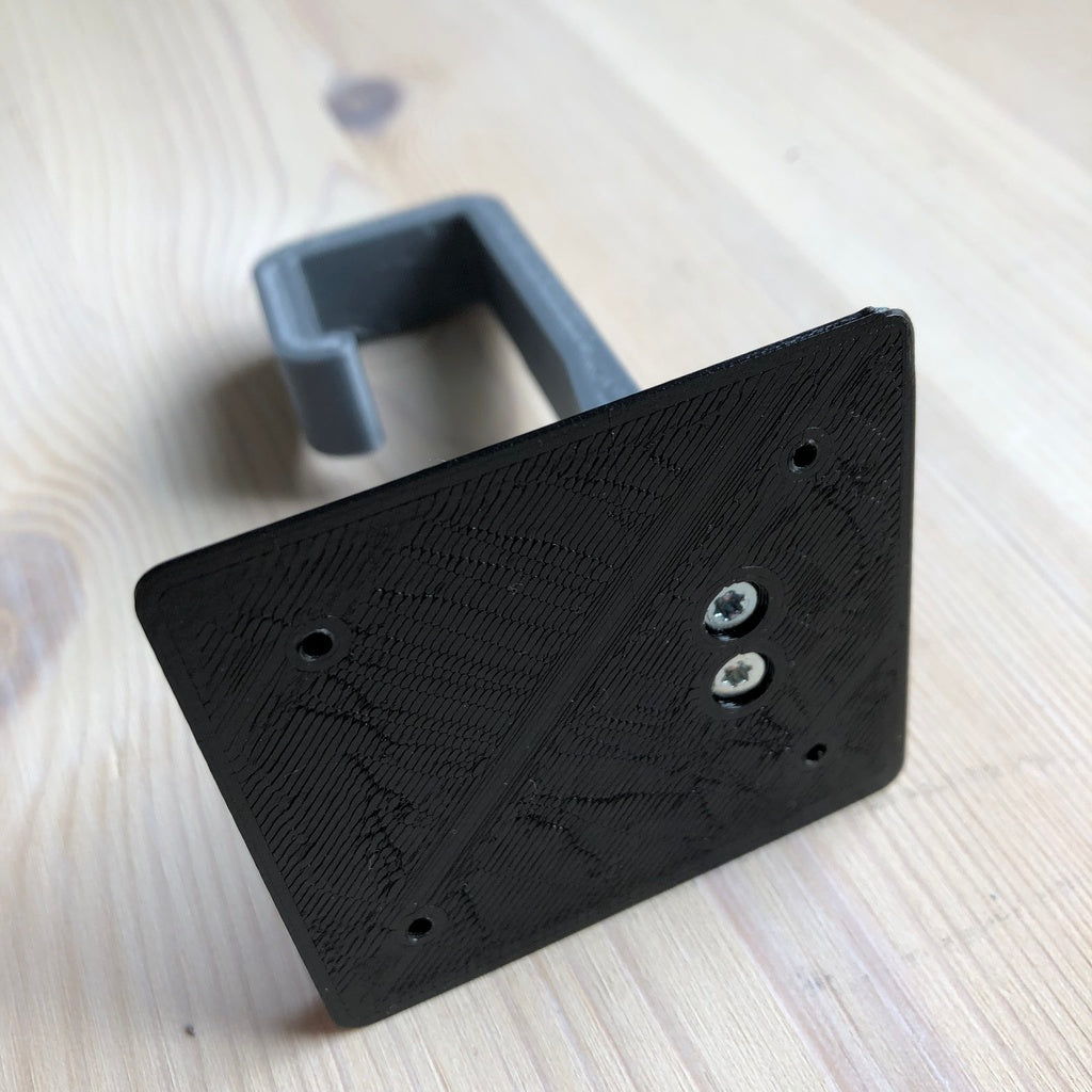 Trunk Hook – 2013 Volvo V40
