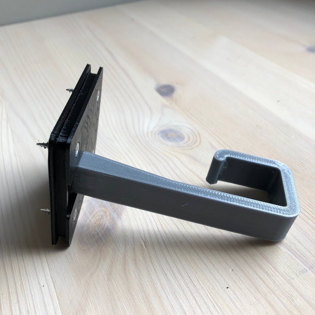 Trunk Hook – 2013 Volvo V40
