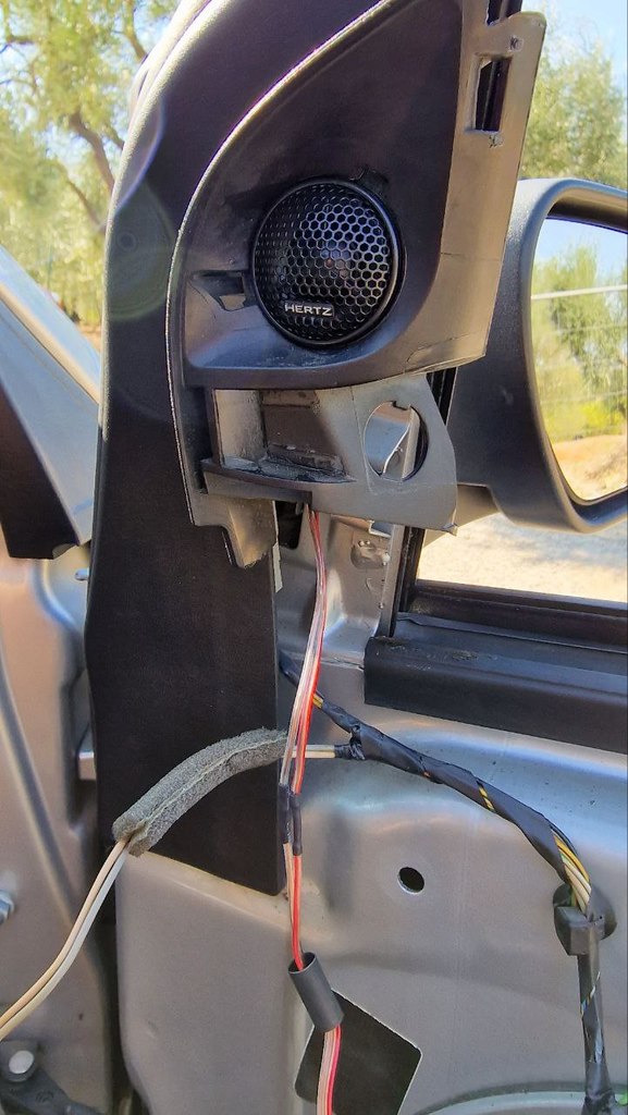 Tweeter Support Ring – 2004-2011 Ford Focus MK2