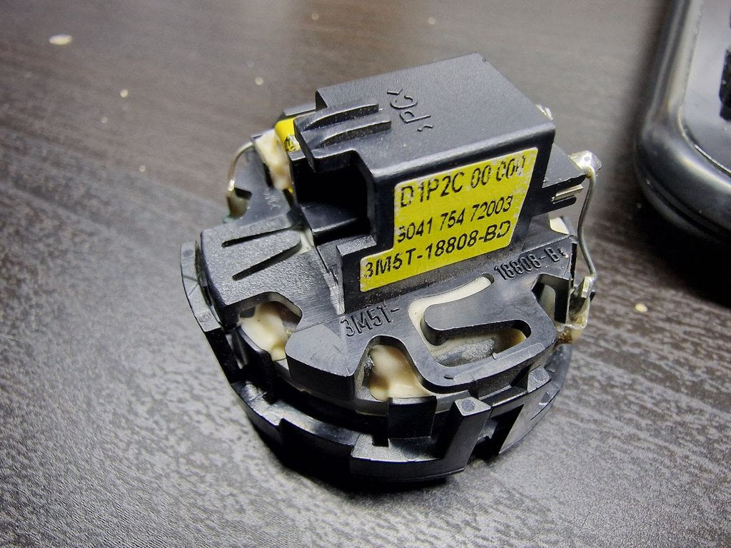 Tweeter Support Ring – 2004-2011 Ford Focus MK2