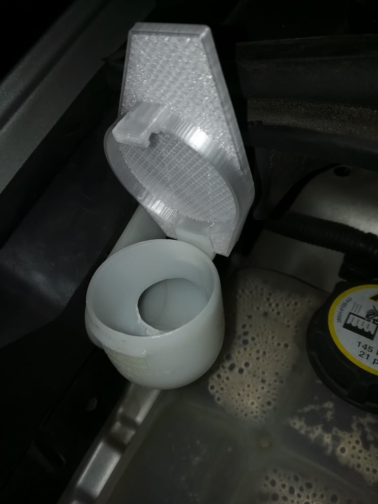 Washer Fluid Reservoir Cap – 2003 Ford Focus