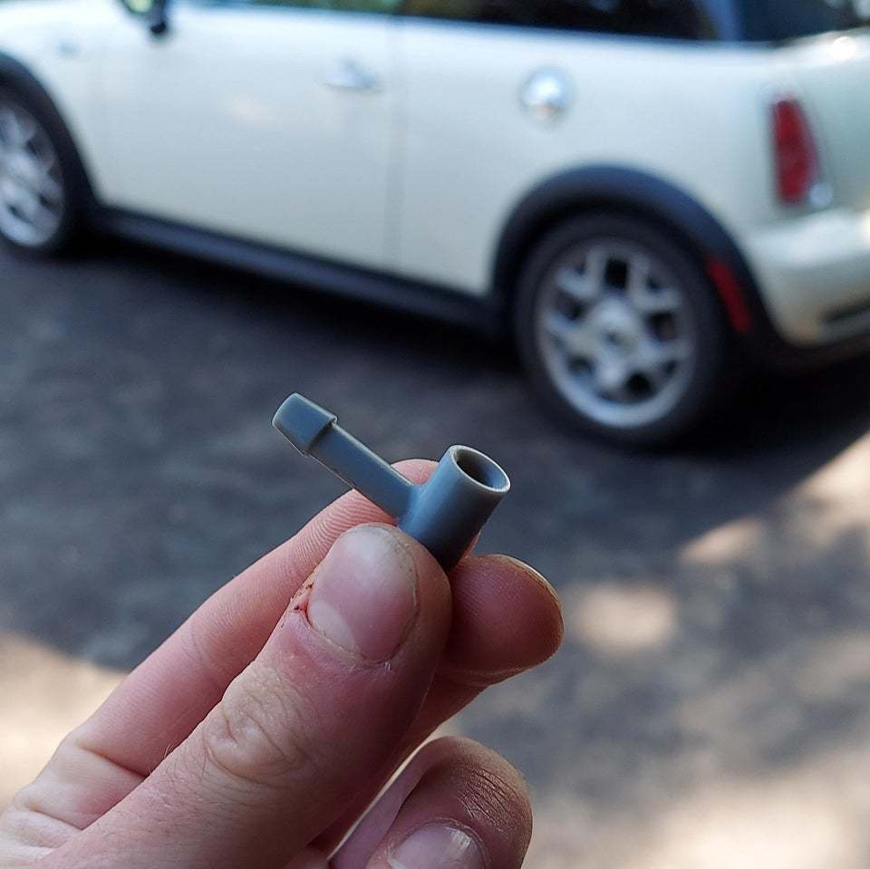 Washer Nozzle Angle Piece – 2002-2006 Mini Cooper R53 (S)