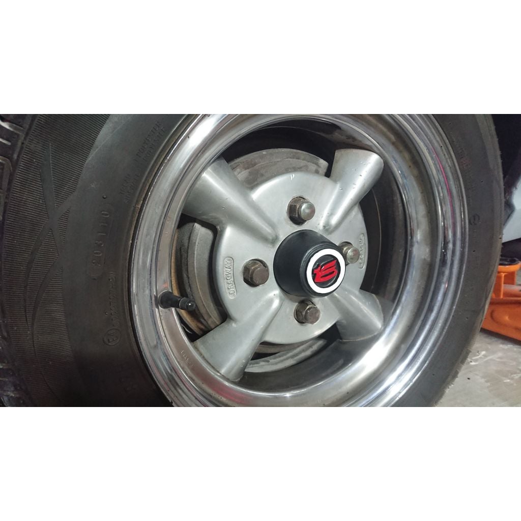 Wheel Center Covers – 1975 Toyota Celica