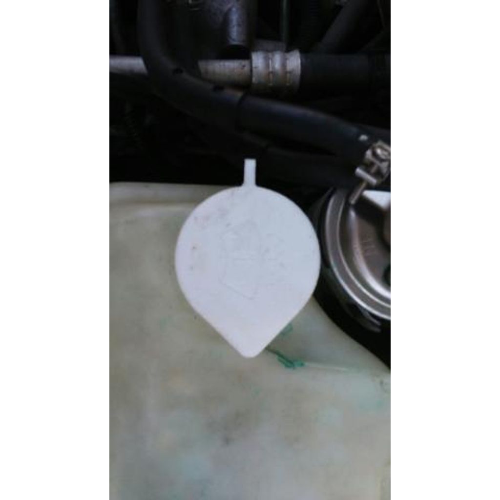Windshield Washer Reservoir Cap – 2000 Subaru Forester