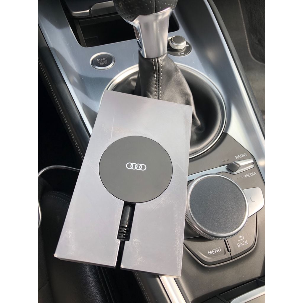Wireless Charging Retrofit Holder – 2014-2023 Audi Tt 8S (FV)